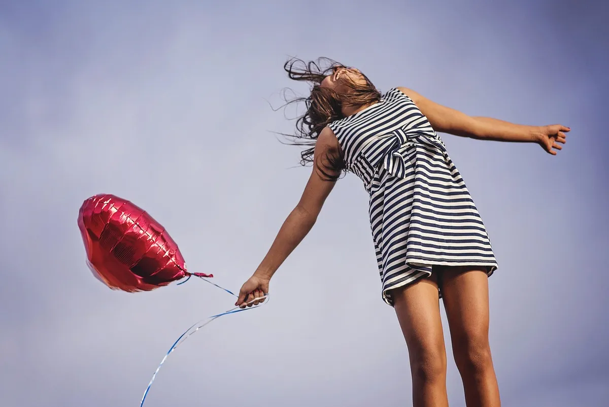 joy, freedom, release, happy, happiness, girl, summer, fun, lifestyle, joyful, woman, carefree, childhood, dream, healthy, balloon, nature, floating, valentine,