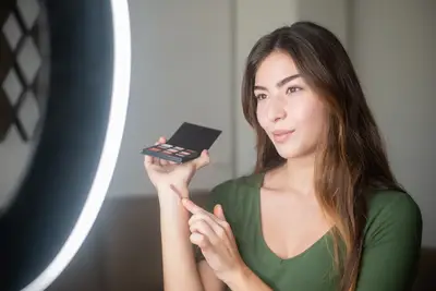 Influencer beleza tailandesa: como a consistência afeta o valor